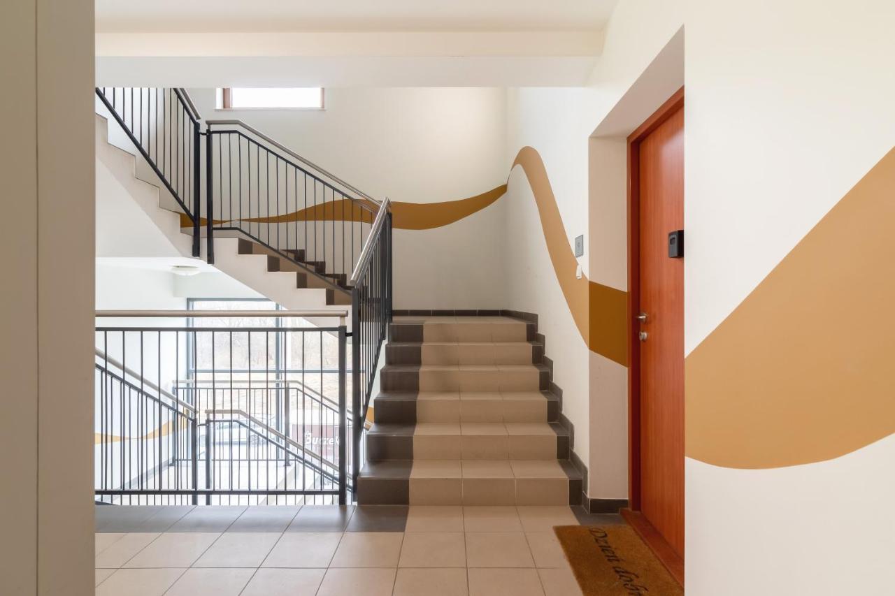 Apartments Cracow Czeczow By Renters Краків Екстер'єр фото